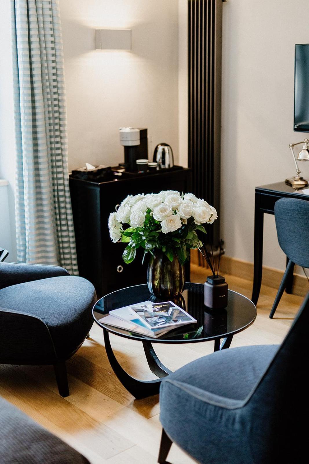 La Celle  Bastide Saint Julien Bed & Breakfast エクステリア 写真