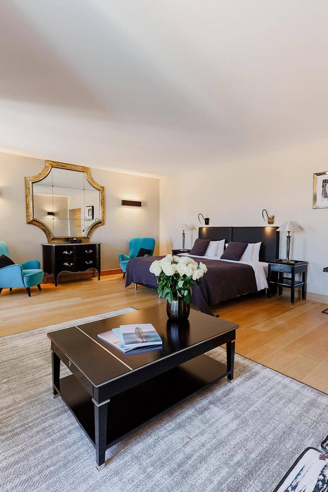 La Celle  Bastide Saint Julien Bed & Breakfast エクステリア 写真